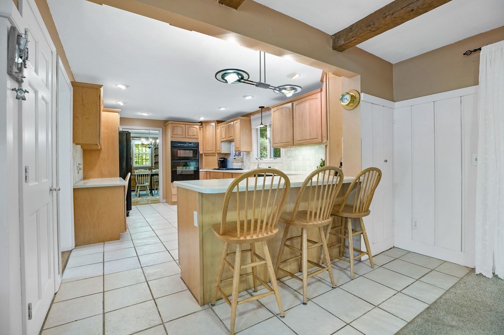 34 Old Forge Road Scituate, MA 02066 - Photo 4 of 26 Gallery Image 4