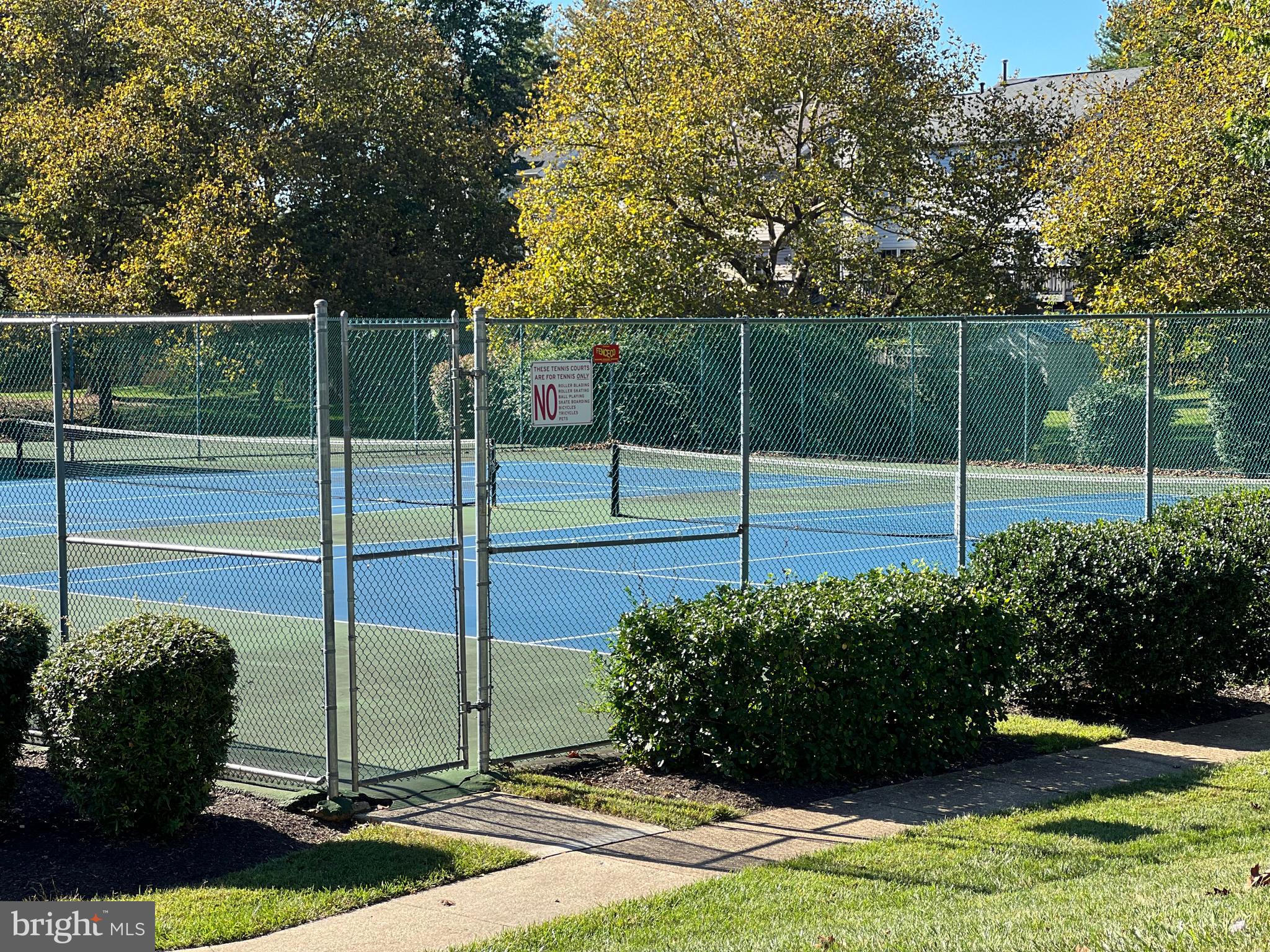18336 Streamside Drive, Unit 304 Gaithersburg, MD 20879 - Photo 28 of 32