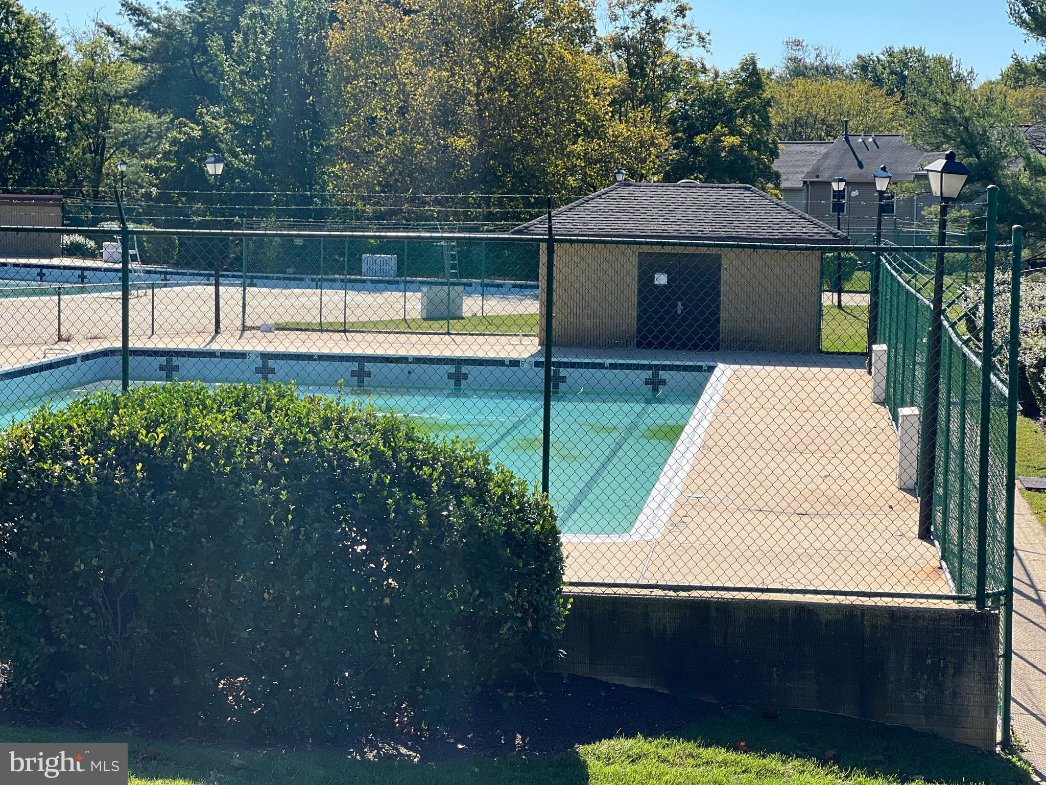 18336 Streamside Drive, Unit 304 Gaithersburg, MD 20879 - Photo 30 of 32