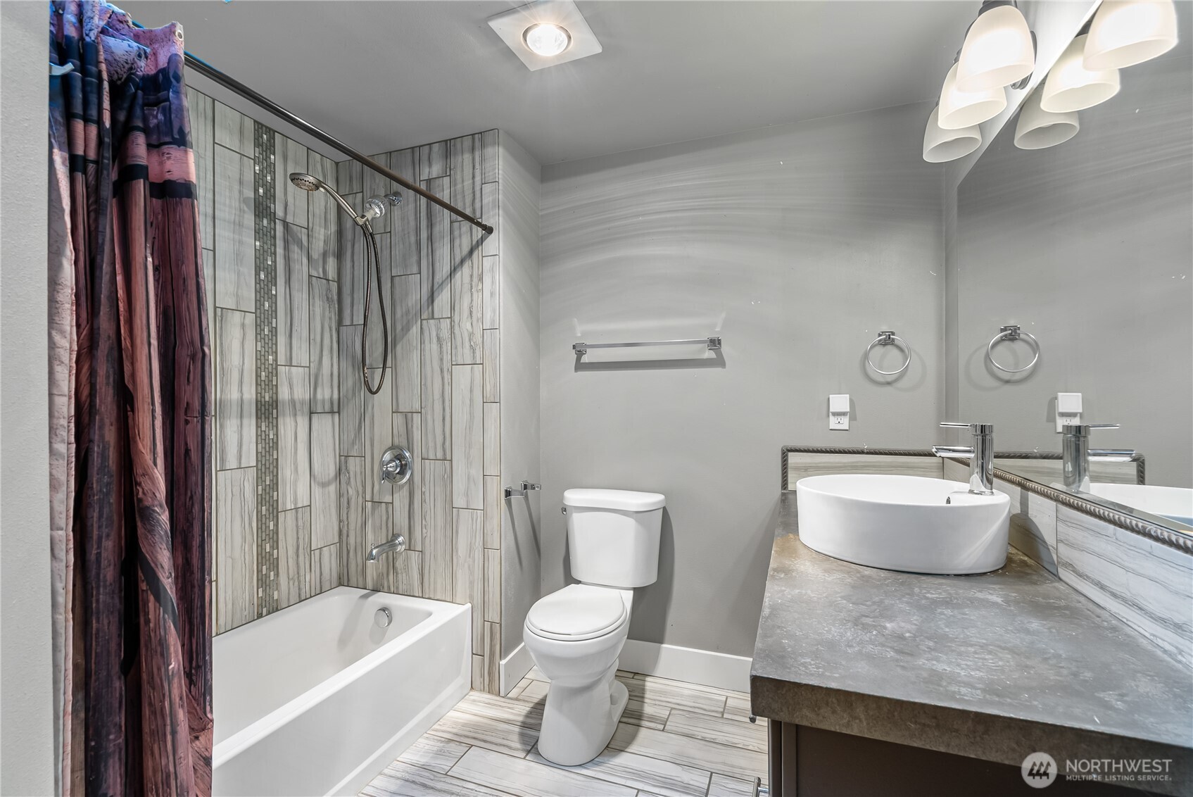 159 Salzer Road Centralia, WA 98531 - Photo 15 of 40 a bathroom with a granite countertop sink a toilet and shower