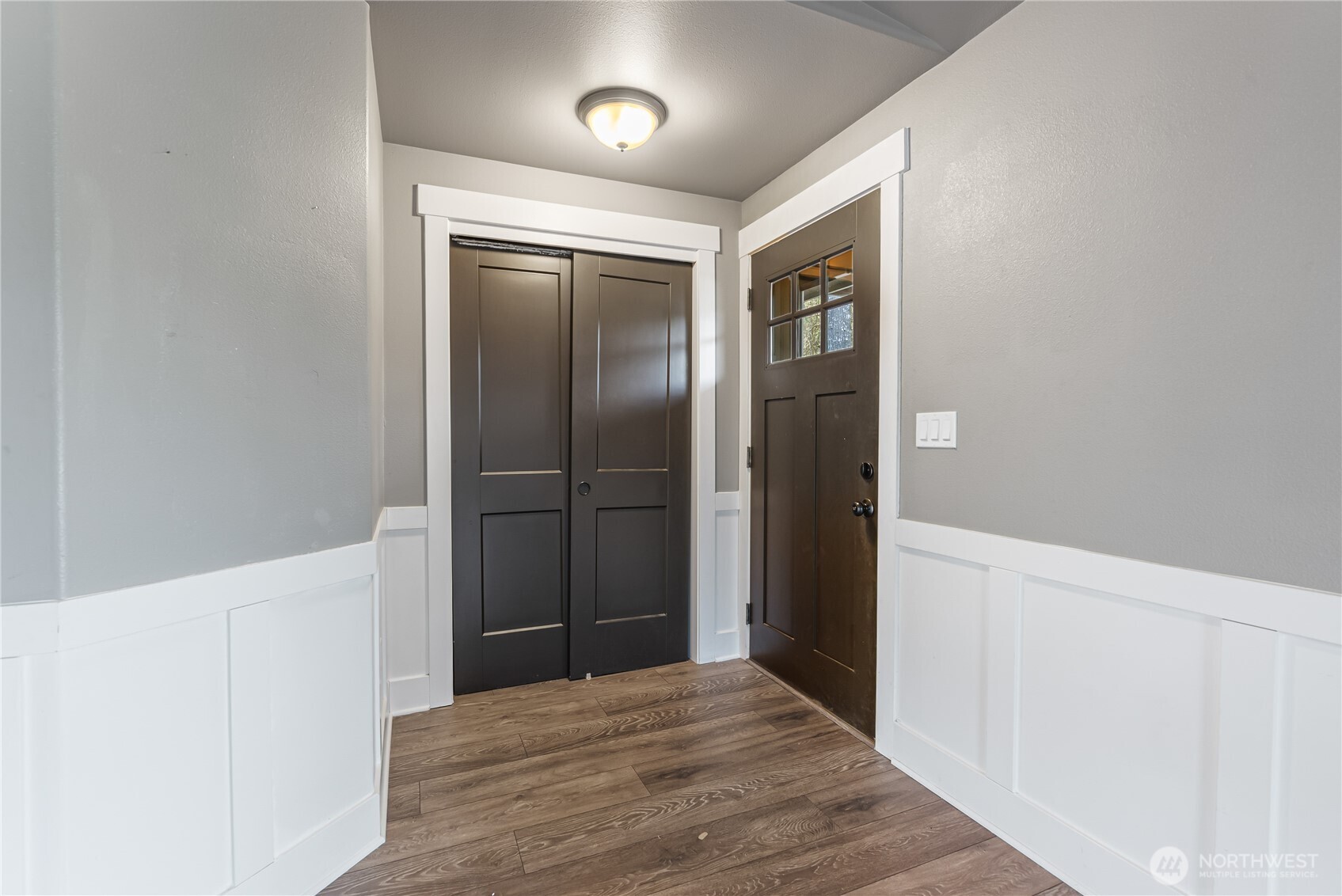 159 Salzer Road Centralia, WA 98531 - Photo 17 of 40 a view of hallway with wooden floor