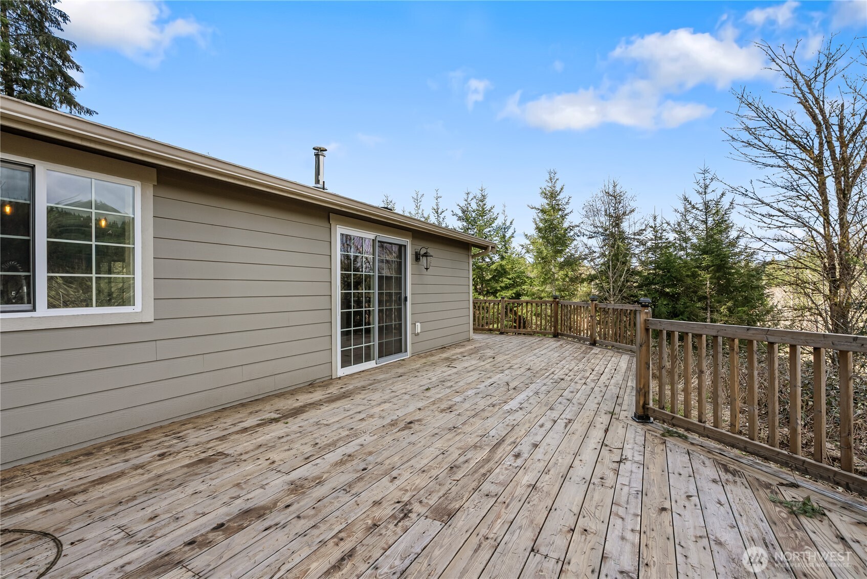 159 Salzer Road Centralia, WA 98531 - Photo 21 of 40 a backyard of a house with wooden floor