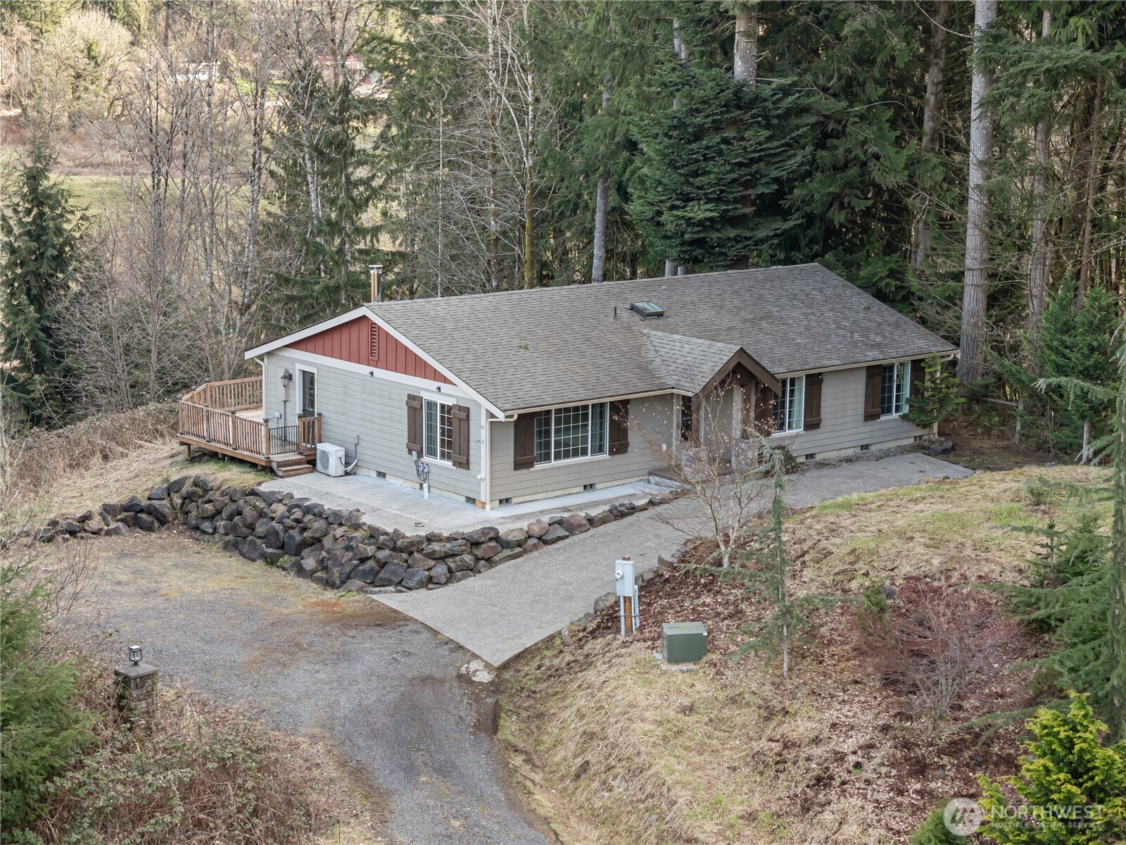 159 Salzer Road Centralia, WA 98531 - Photo 27 of 40 an aerial view of a house with a yard
