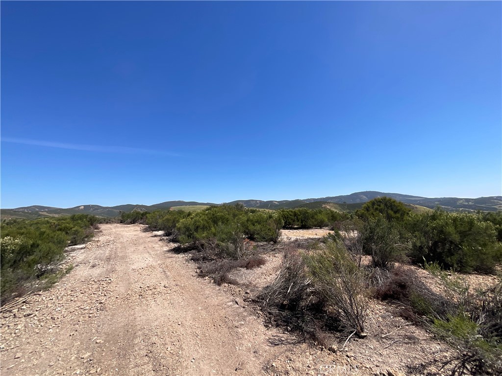105 Paulsen Road King City, CA 93930 - Photo 12 of 25 a view of mountain view with mountain