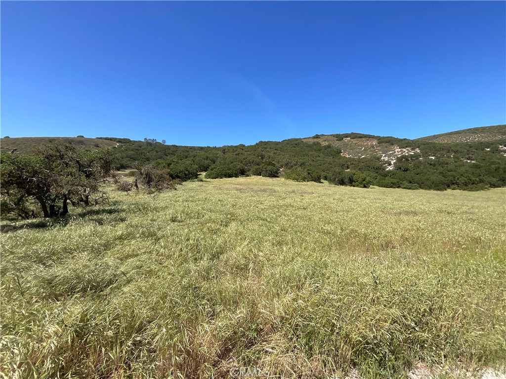 105 Paulsen Road King City, CA 93930 - Photo 2 of 25 a view of mountain with lake view