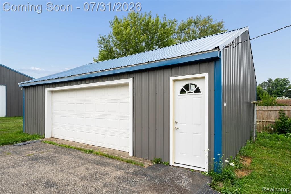1056 East Vienna Road Clio, MI 48420 - Photo 37 of 48 Gallery Image 37