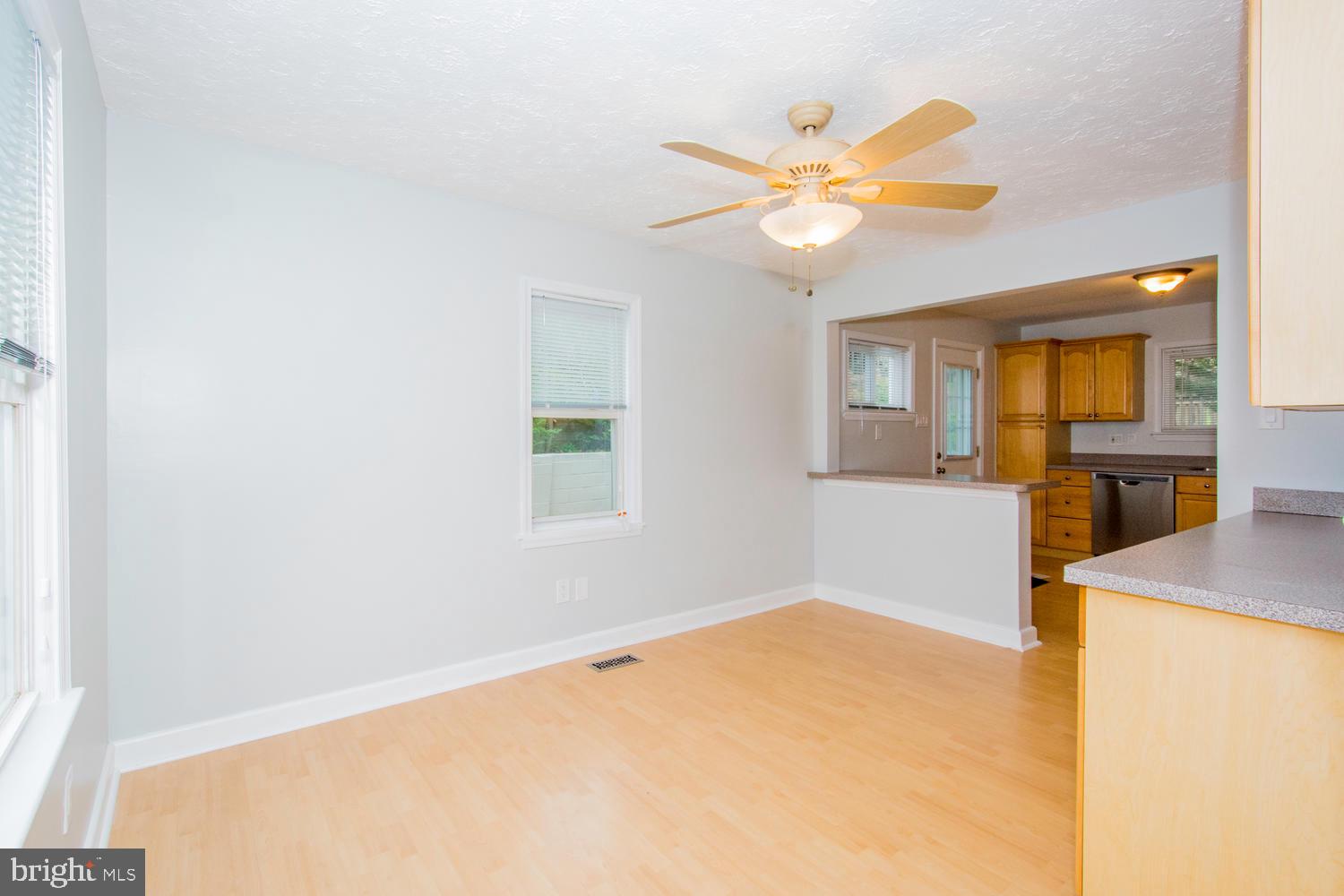 7732 West A W Shore Road Pasadena, MD 21122 - Photo 15 of 43 Dining Room