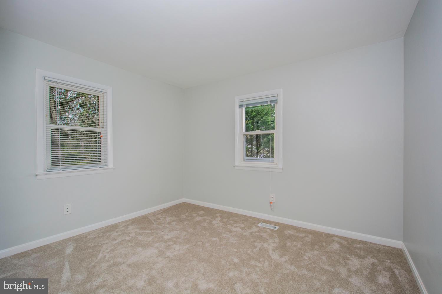 7732 West A W Shore Road Pasadena, MD 21122 - Photo 22 of 43 Main Level Bedroom