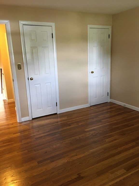 8 Navajo Road Springfield, MA 01109 - Photo 9 of 21