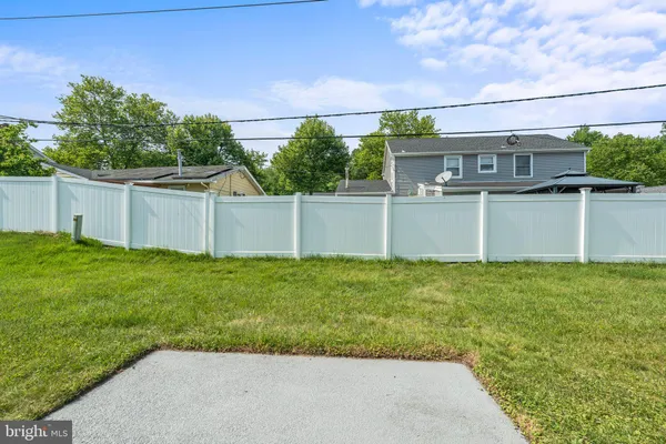 $3,750 | 29 Hinsdale Lane, Willingboro, NJ 08046