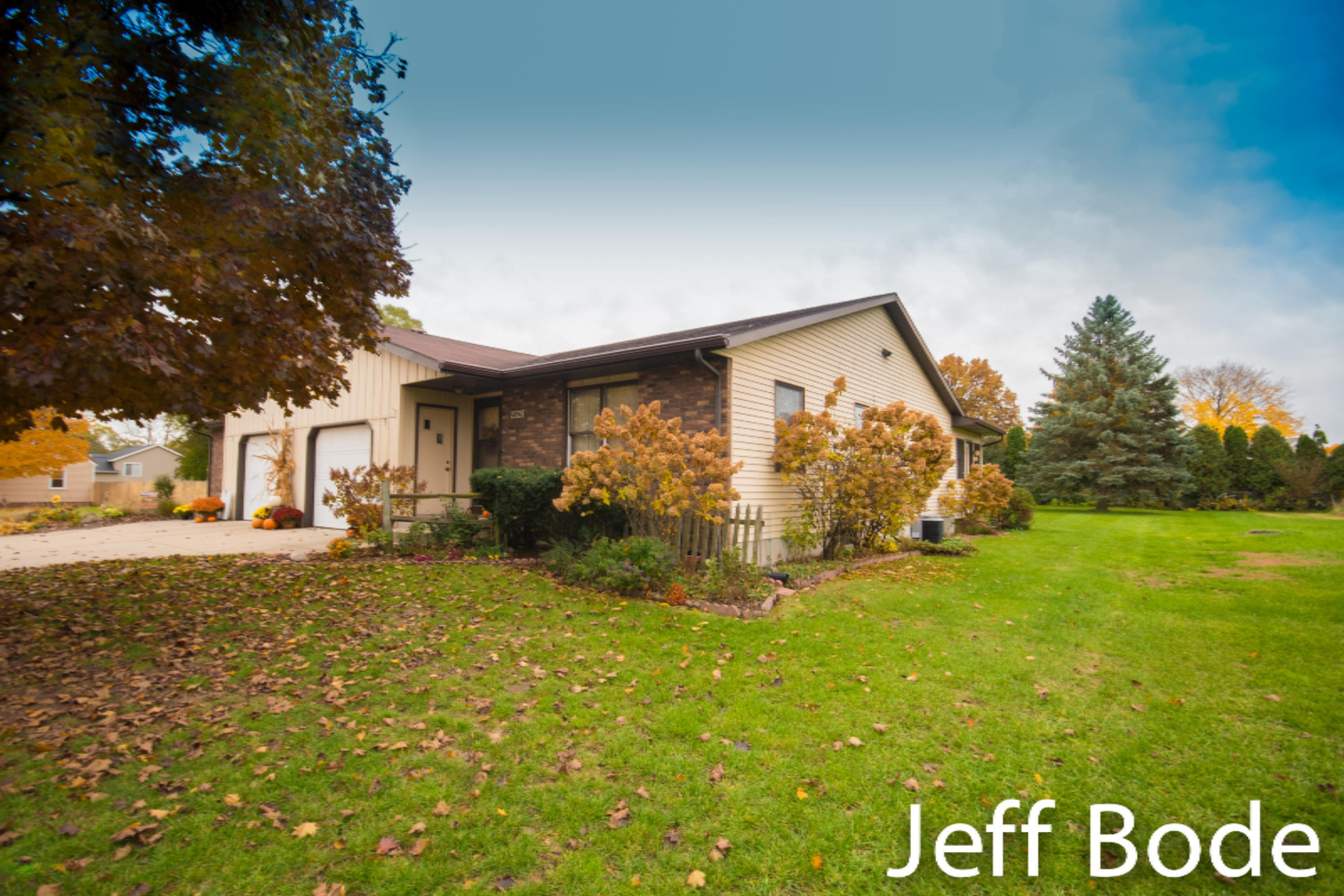 2326 Baldwin Street Jenison, MI 49428 - Photo 3 of 61 KHP_6841