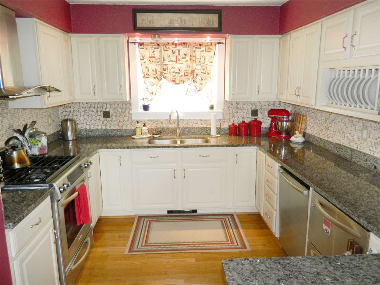 5194 Stage Road Bolton, VT 05465 - Photo 4 of 40
