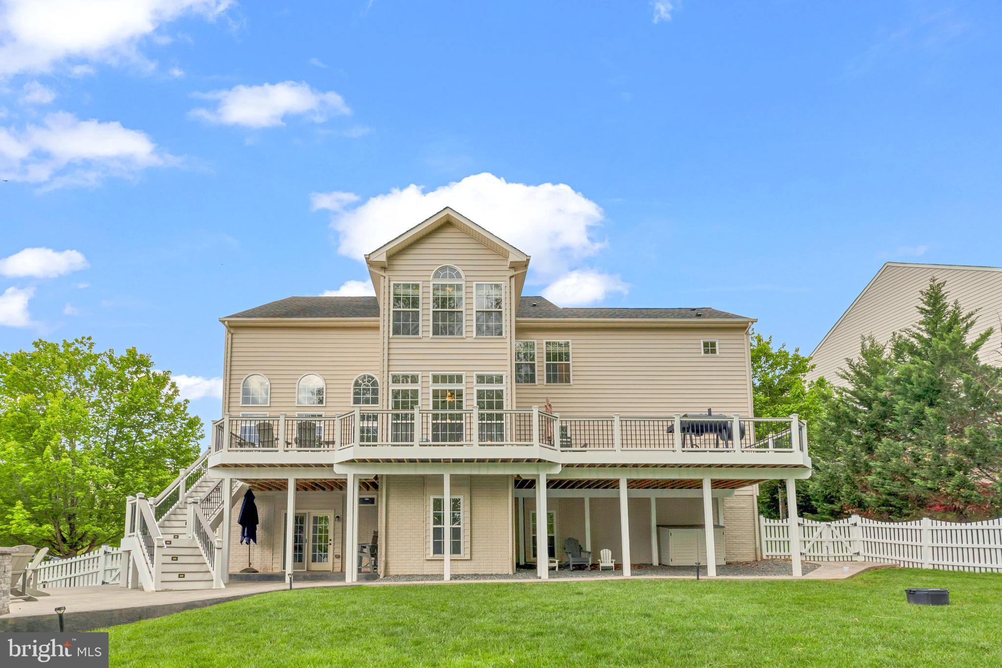 20967 Oneills Way Leesburg, VA 20175 - Photo 69 of 90 Exquisite Deck & Patio