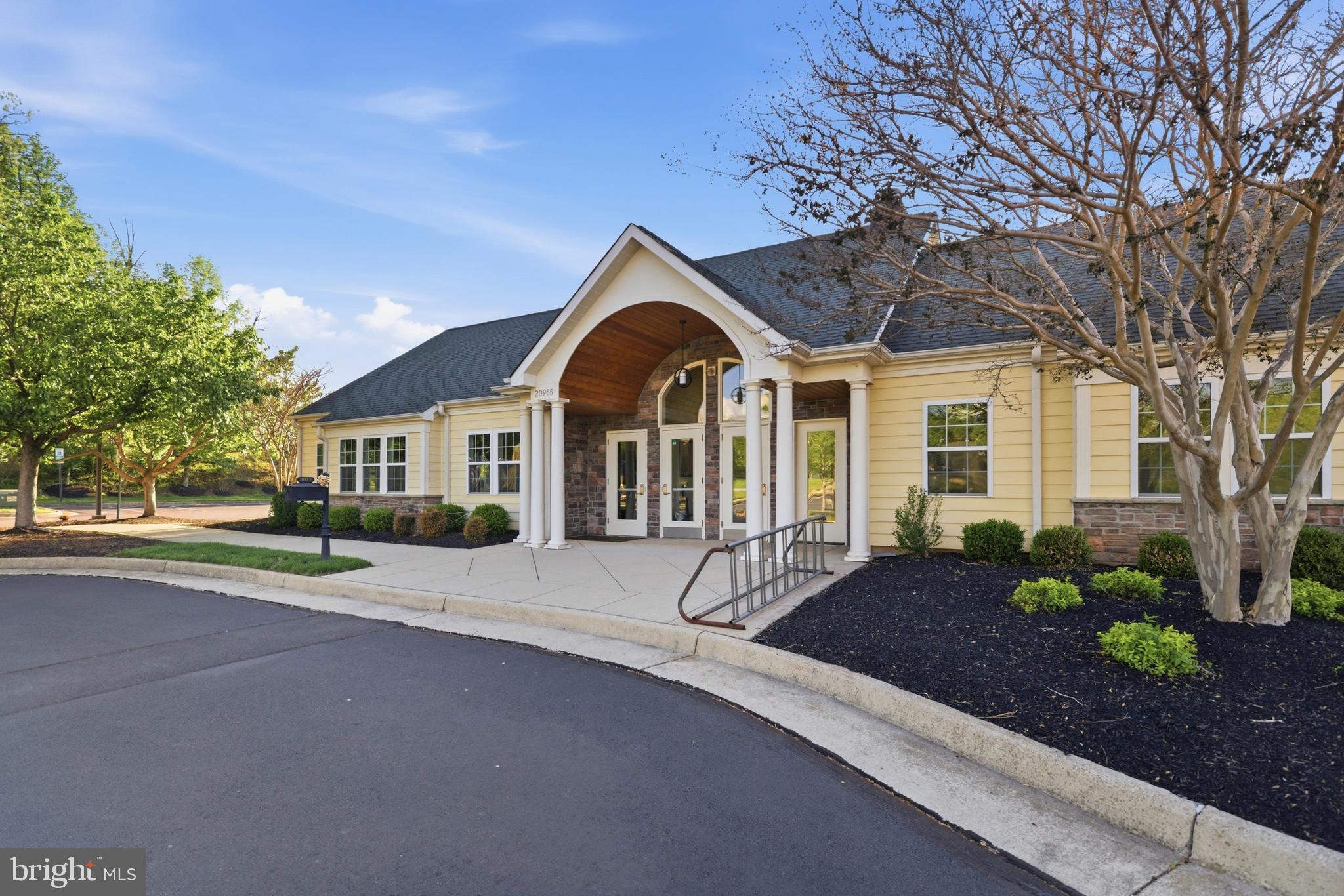20967 Oneills Way Leesburg, VA 20175 - Photo 71 of 90 Community Amenities- Club House