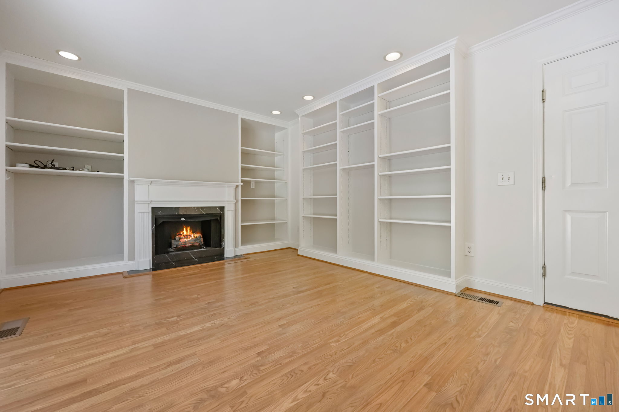 2 Village Court, Unit 2 Wilton, CT 06897 - Photo 13 of 37