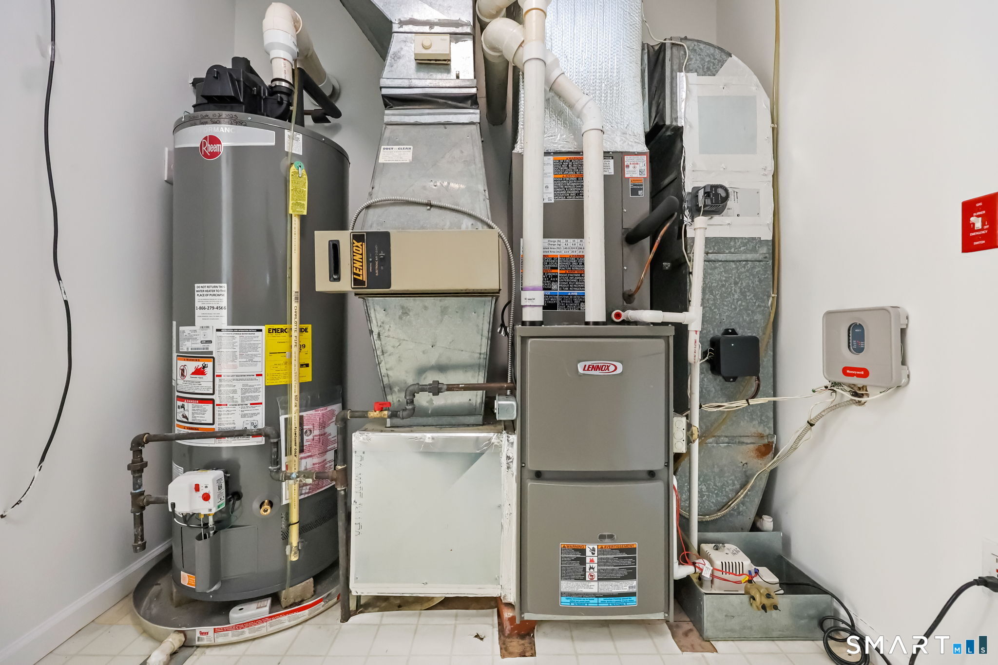 2 Village Court, Unit 2 Wilton, CT 06897 - Photo 31 of 37