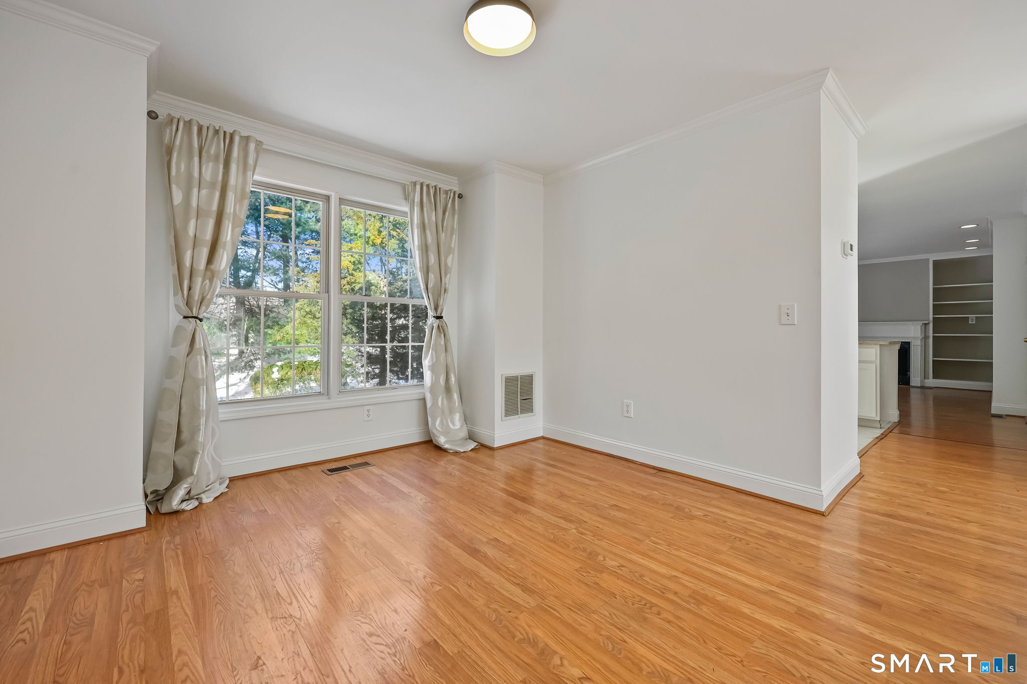 2 Village Court, Unit 2 Wilton, CT 06897 - Photo 6 of 37