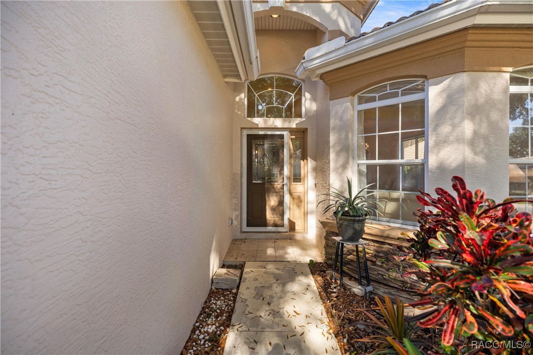 389 West Doerr Path Hernando, FL 34442 - Photo 6 of 84