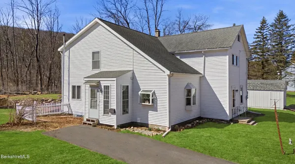 $359,000 | 298 East Housatonic Street, Dalton, MA 01226