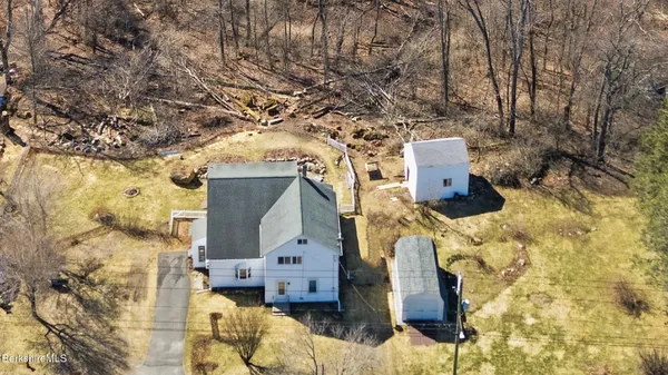 $359,000 | 298 East Housatonic Street, Dalton, MA 01226