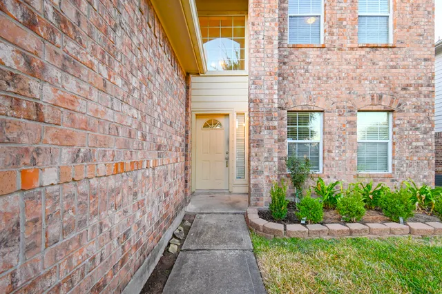 $2,000 | 18206 Bonham Oaks Court, Richmond, TX 77407