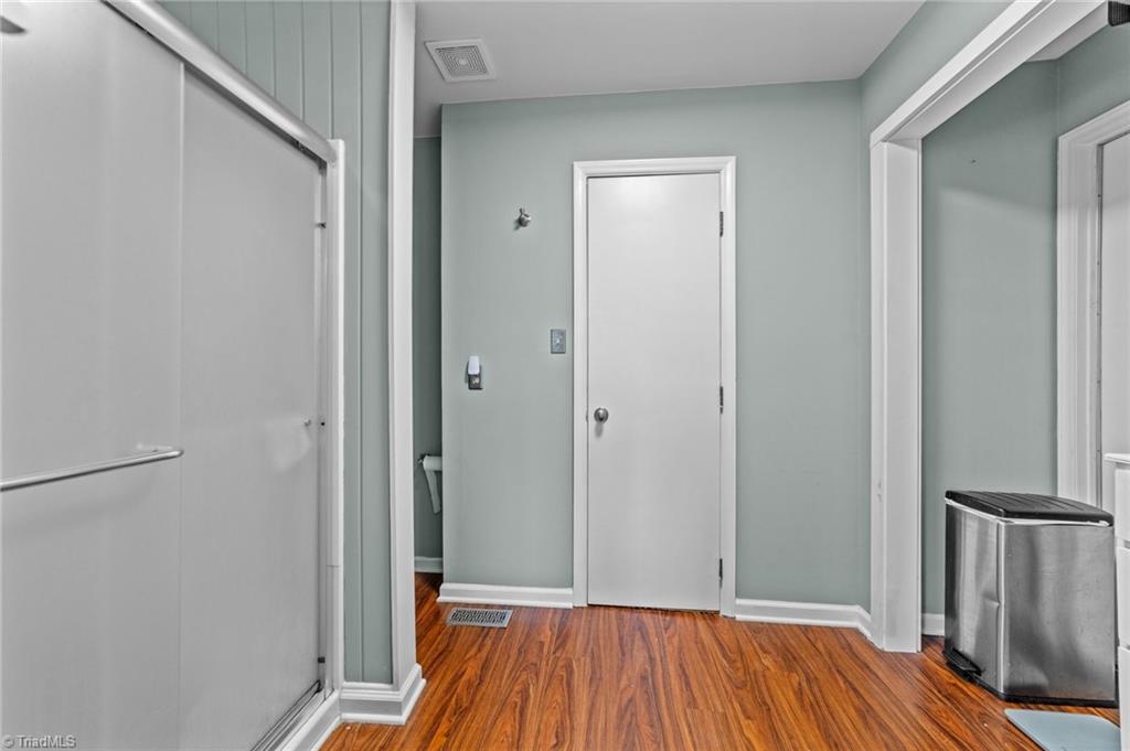 6104 Pintail Court Oak Ridge, NC 27310 - Photo 33 of 48 Gallery Image 33