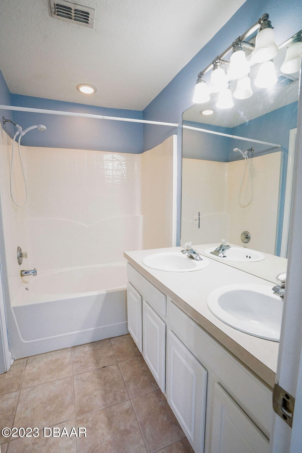 7990 Baymeadows Road, Unit 1306 Jacksonville, FL 32256 - Photo 17 of 36 DSC05971-HDR