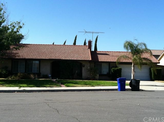 422 West James Street Rialto, CA 92376 - Photo 1 of 1