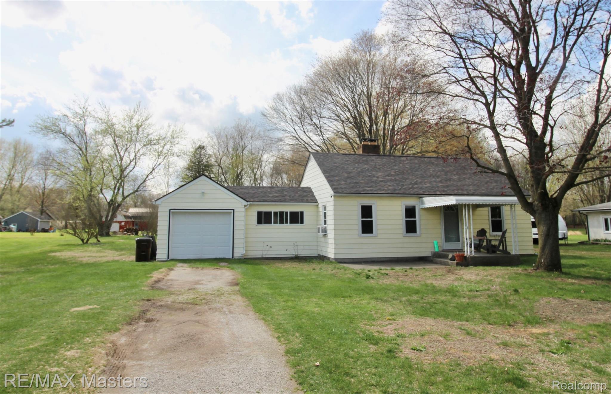 11047 Secor Road Temperance, MI 48182 - Photo 1 of 25 IMG_7682.JPG