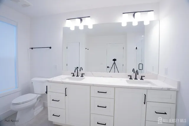 $5,200 | 85 Mustang Drive, Manalapan, NJ 07726