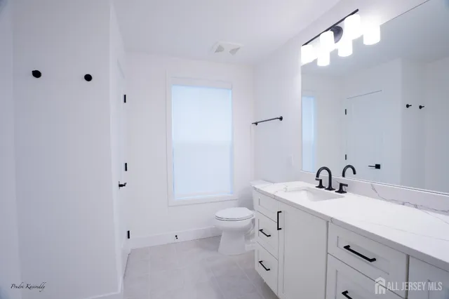 $5,200 | 85 Mustang Drive, Manalapan, NJ 07726