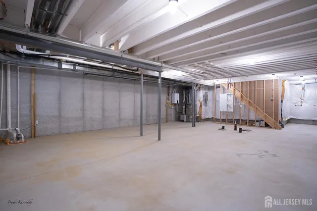 $5,200 | 85 Mustang Drive, Manalapan, NJ 07726