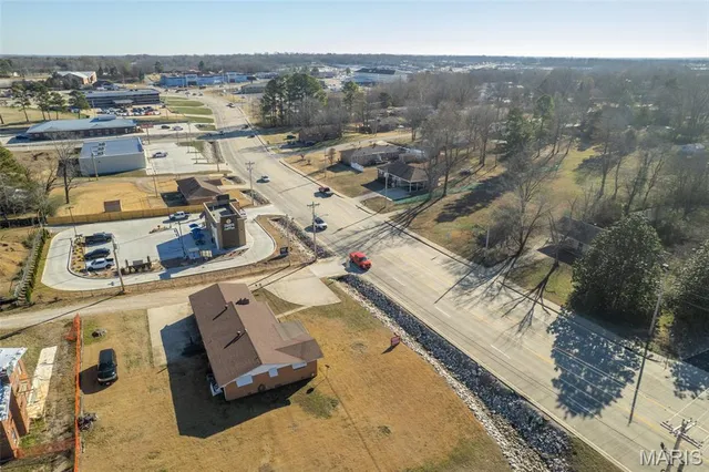 $449,000 | 2911 Oak Grove Road, Poplar Bluff, MO 63901