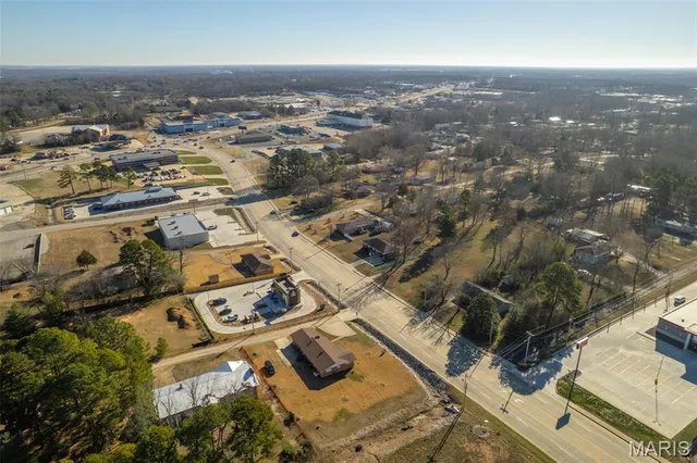 $449,000 | 2911 Oak Grove Road, Poplar Bluff, MO 63901