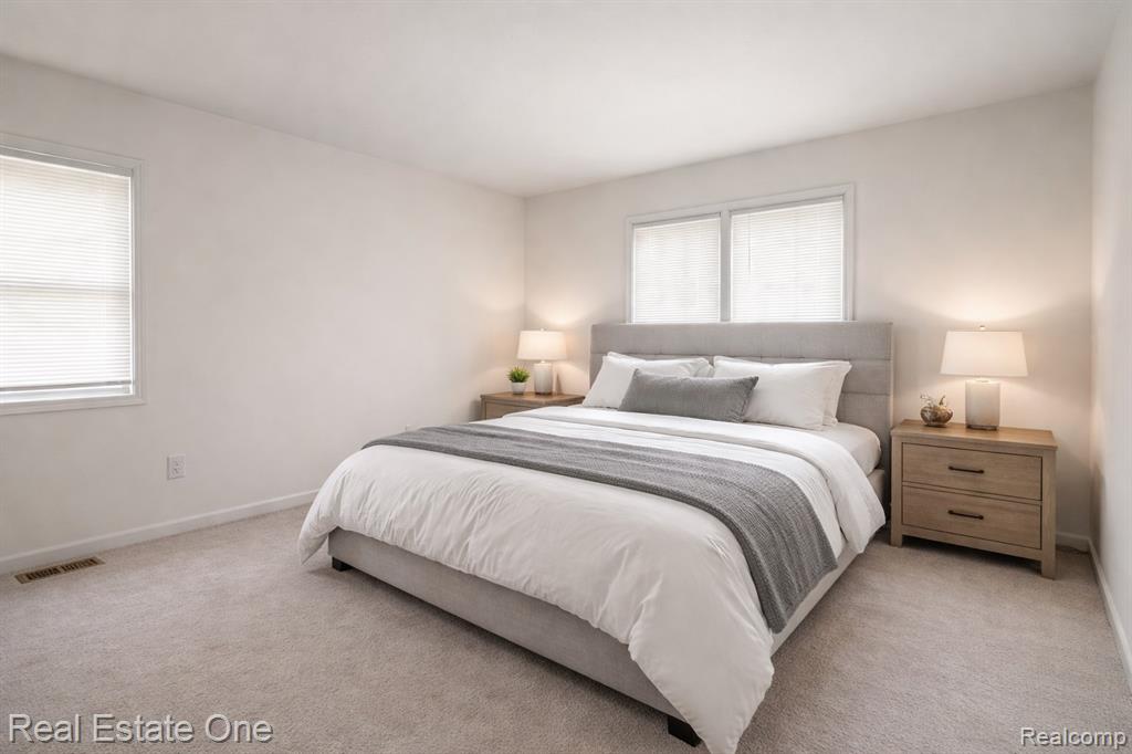 854 River Bend Drive Rochester Hills, MI 48307 - Photo 13 of 16