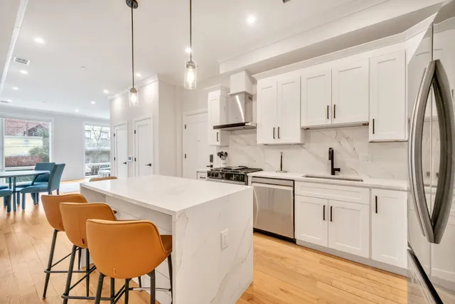 $799,000 | 136 35th Street, Unit 1, Union City, NJ 07087