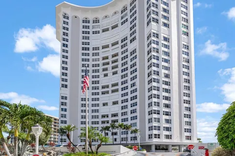 $724,000 | 1340 South Ocean Boulevard, Unit 1407, Pompano Beach, FL 33062