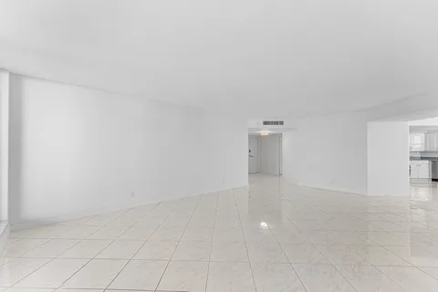 $724,000 | 1340 South Ocean Boulevard, Unit 1407, Pompano Beach, FL 33062