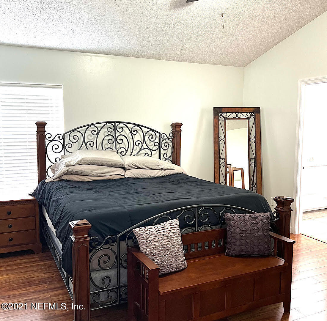 1406 Runes Court Middleburg, FL 32068 - Photo 14 of 29 Master Bedroom