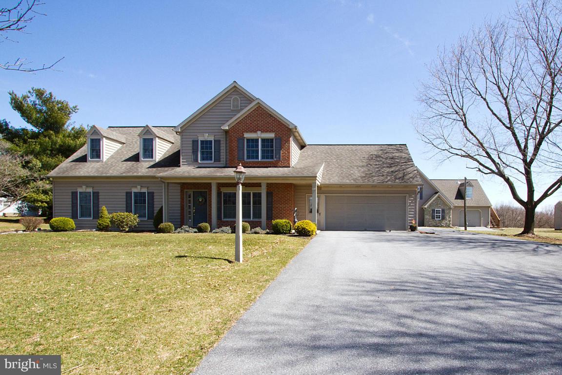 241 Keener Road Lititz, PA 17543 - Photo 1 of 50