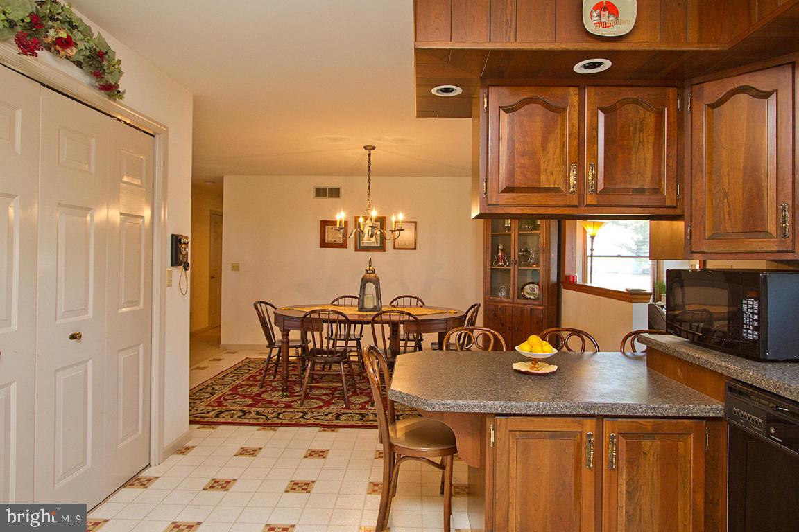 241 Keener Road Lititz, PA 17543 - Photo 17 of 50