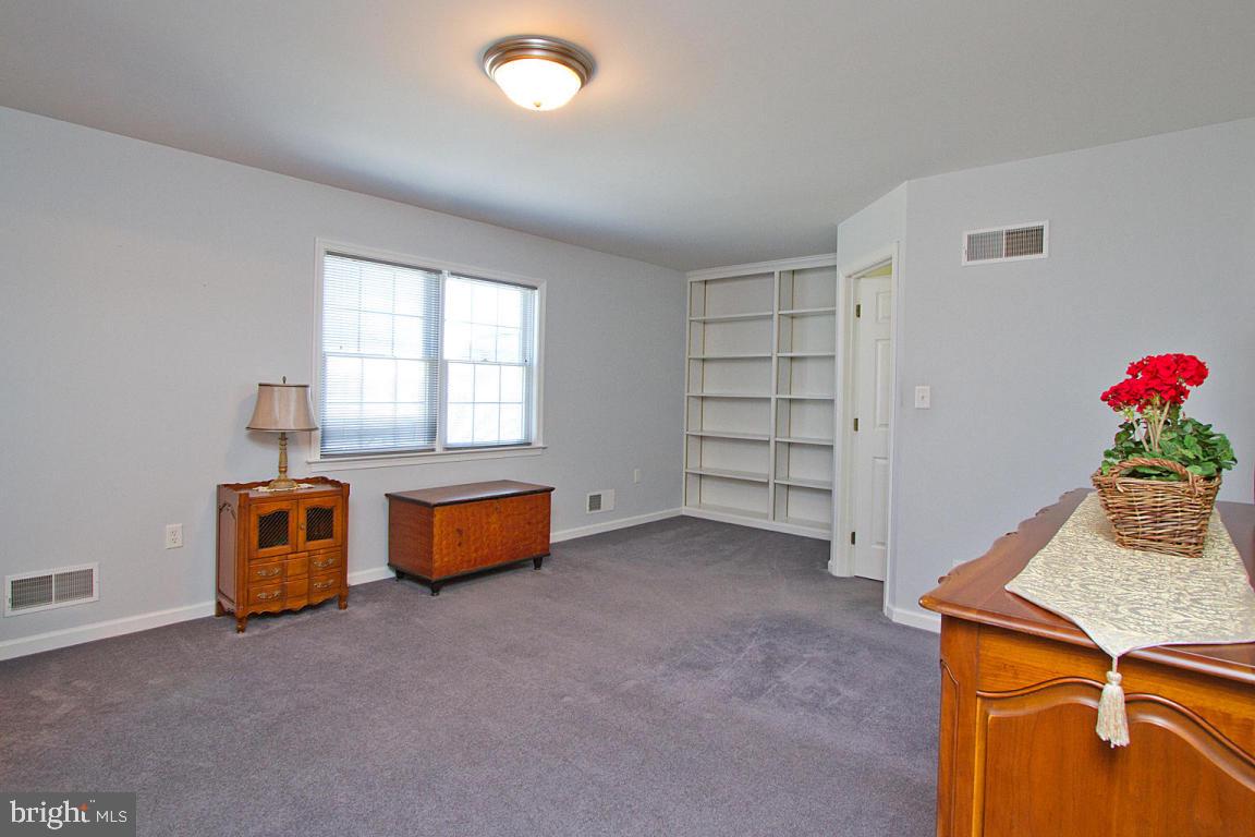241 Keener Road Lititz, PA 17543 - Photo 34 of 50