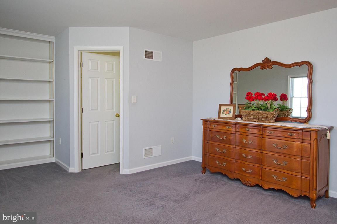 241 Keener Road Lititz, PA 17543 - Photo 35 of 50