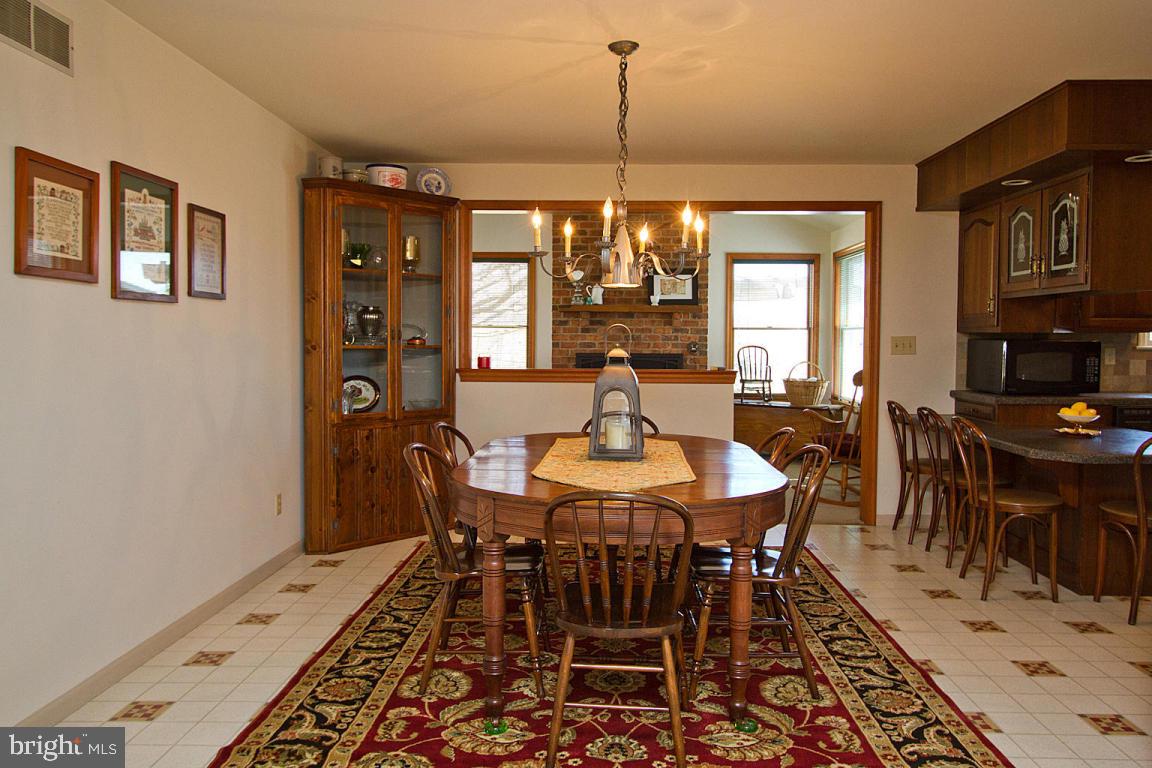 241 Keener Road Lititz, PA 17543 - Photo 10 of 50