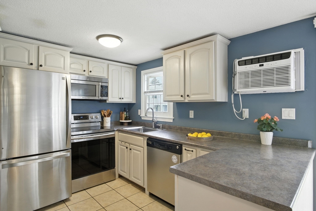 18 Westford Road, Unit 5 Ayer, MA 01432 - Photo 12 of 41 Gallery Image 12