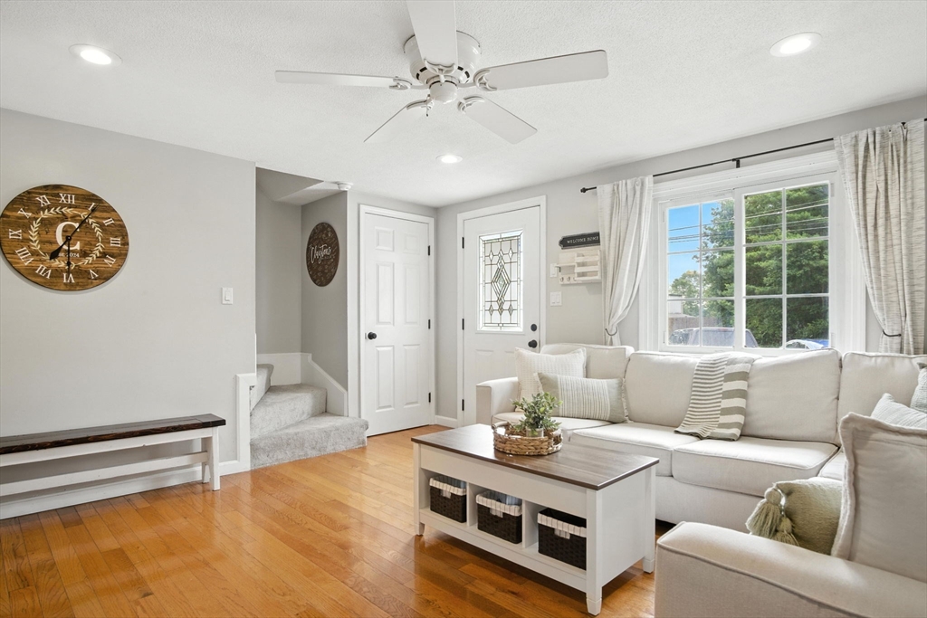18 Westford Road, Unit 5 Ayer, MA 01432 - Photo 9 of 41 Gallery Image 9