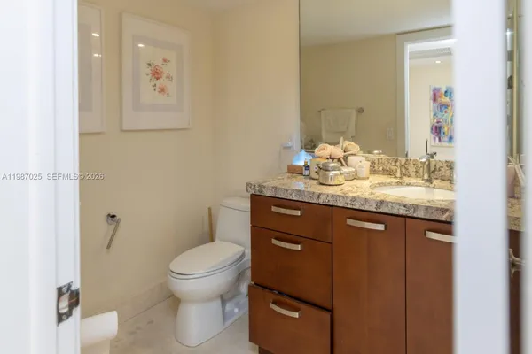 $1,950,000 | 155 Ocean Ln Drive, Unit 201, Key Biscayne, FL 33149