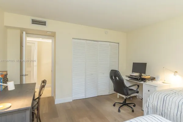 $1,950,000 | 155 Ocean Ln Drive, Unit 201, Key Biscayne, FL 33149