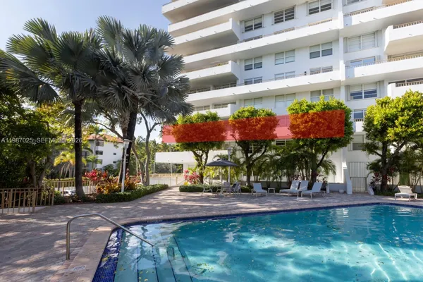 $1,950,000 | 155 Ocean Ln Drive, Unit 201, Key Biscayne, FL 33149