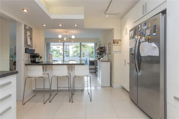 $1,950,000 | 155 Ocean Ln Drive, Unit 201, Key Biscayne, FL 33149